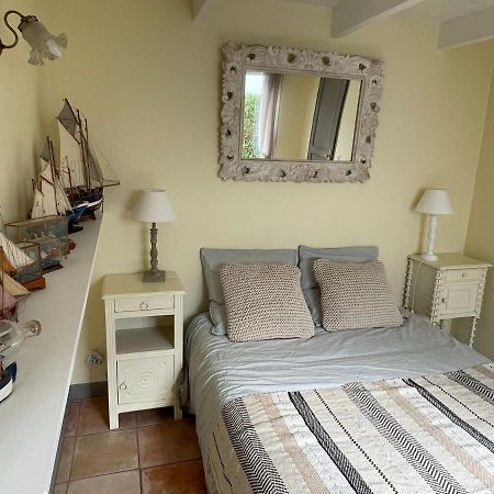 Maisonnette à Etables ; La Bleue Extérieur photo