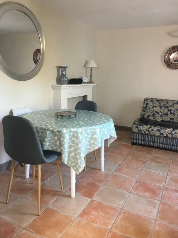 Maisonnette à Etables ; La Bleue Extérieur photo